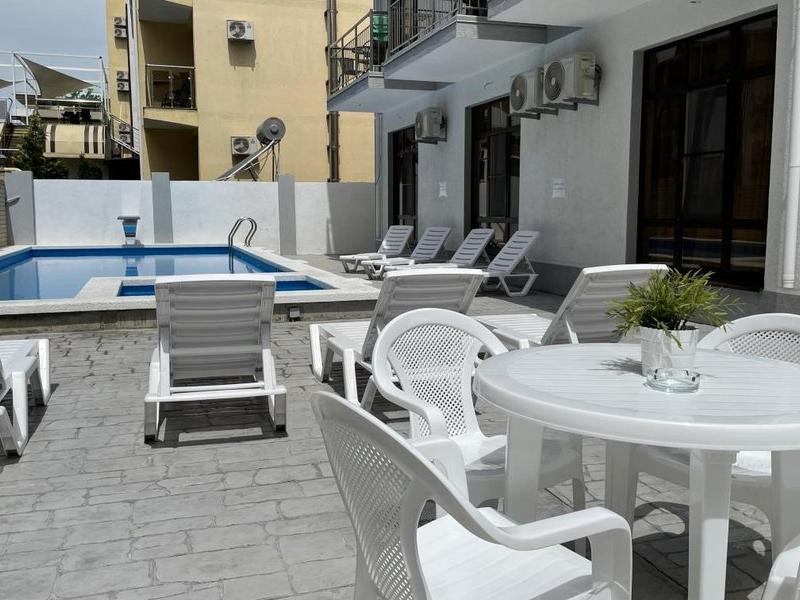 White Hotel (Витязево)
