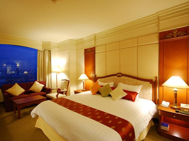 The Emerald Hotel
