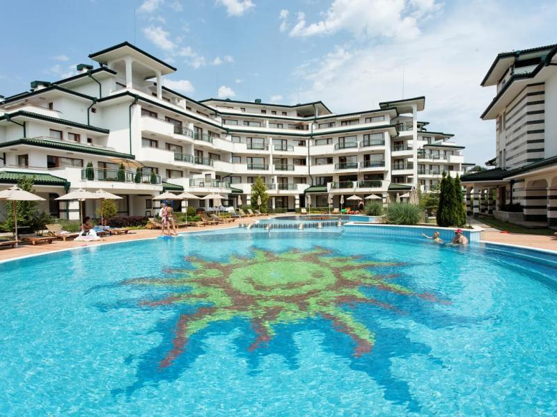 Emerald Resort