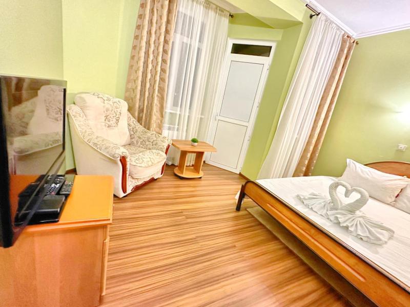 Pearl of GrandLoo Hotel