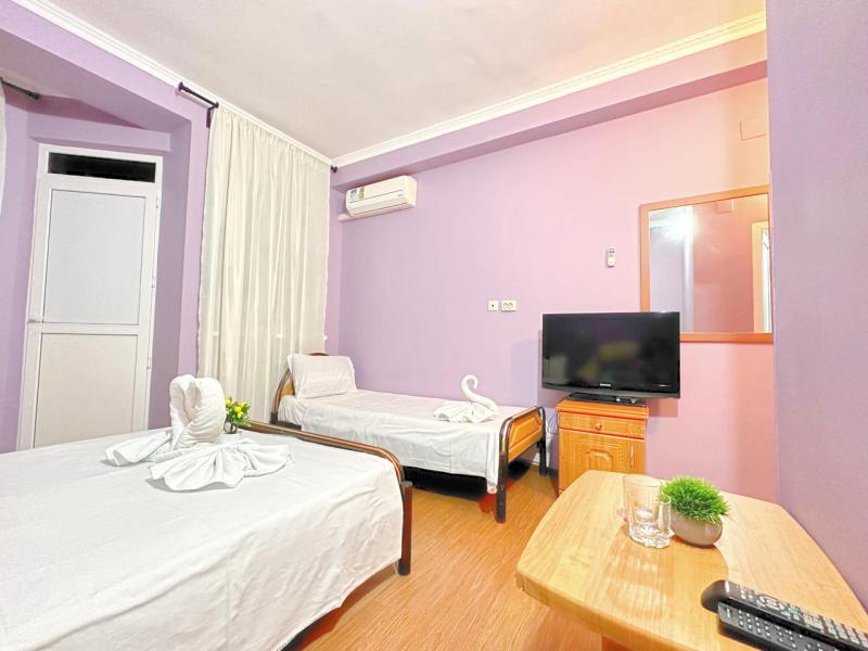 Pearl of GrandLoo Hotel