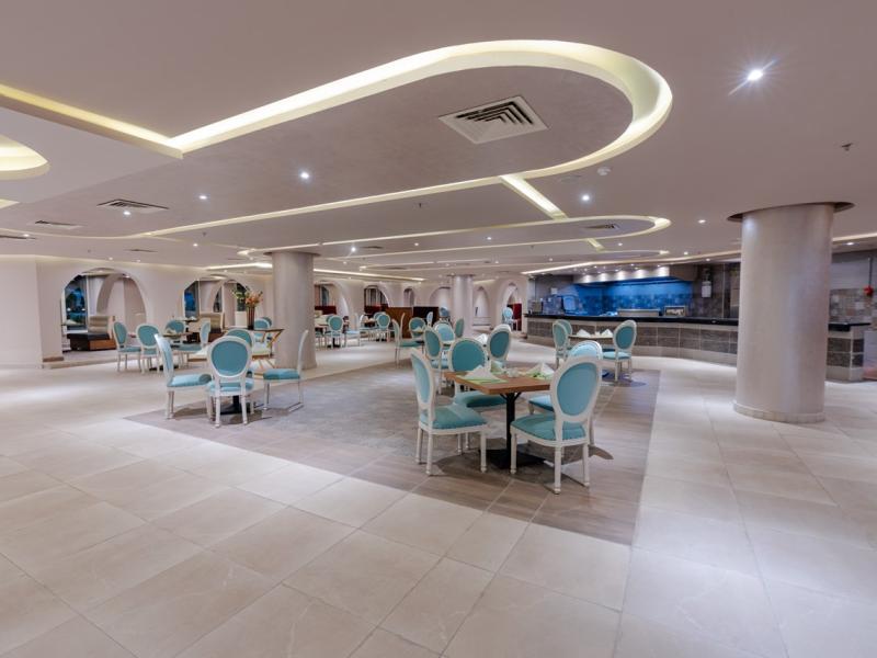 Seven Seas Jolie Bay