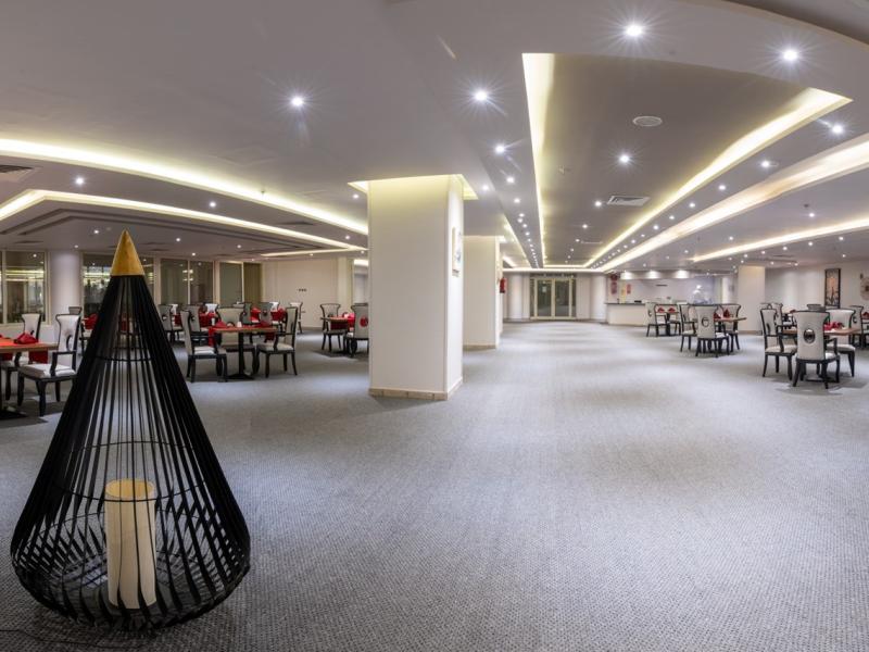 Seven Seas Jolie Bay