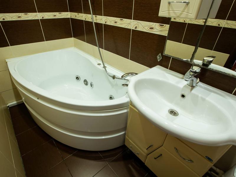 Белый Медведь