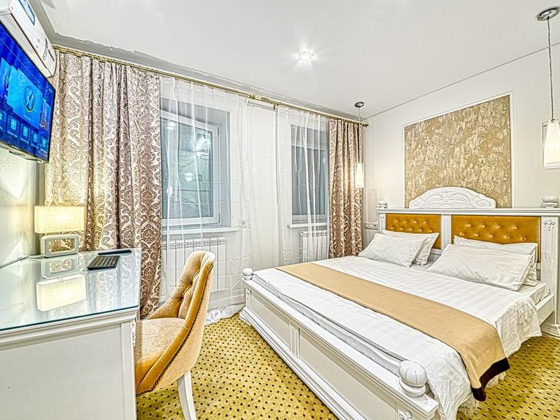 Revival Hotel
