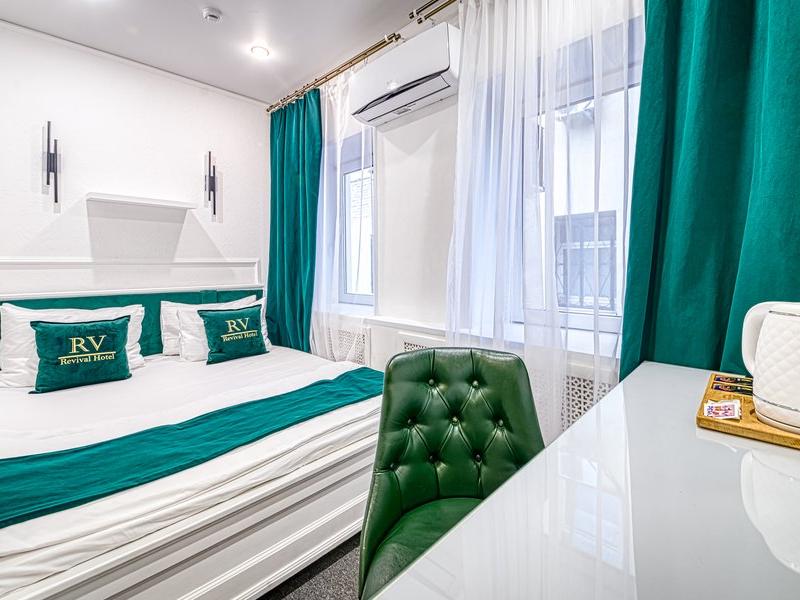 Revival Hotel