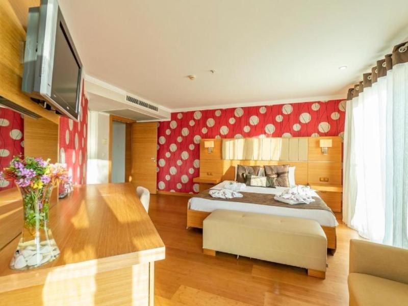 My Mira Deluxe Resort