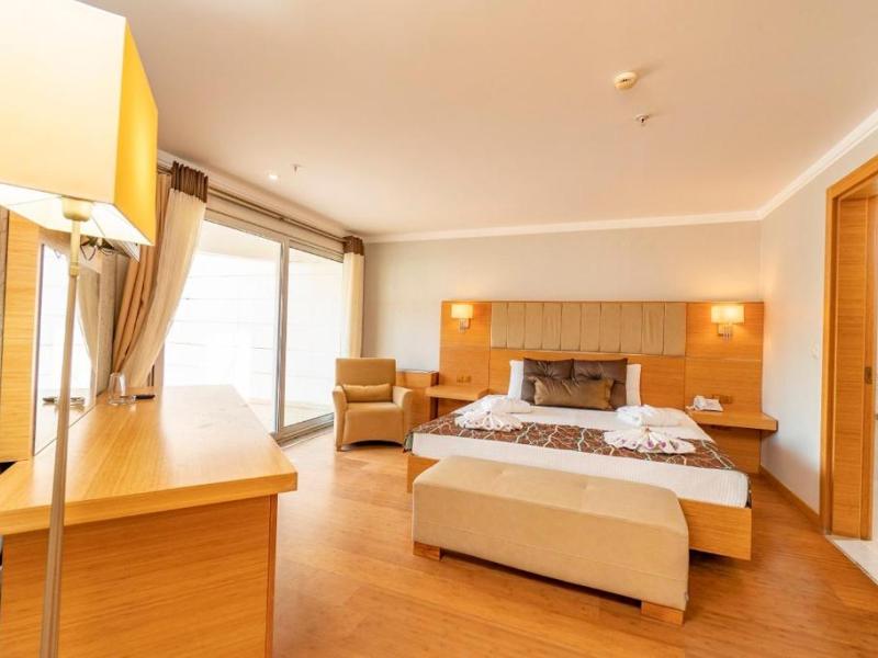 My Mira Deluxe Resort