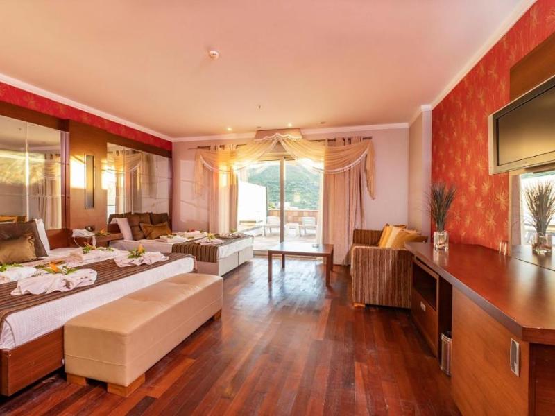 My Mira Deluxe Resort