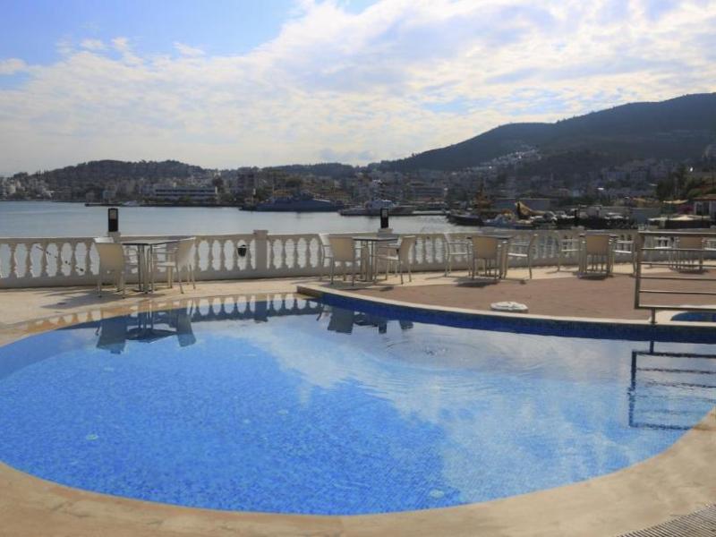 Roseira Beach Resort