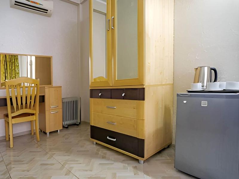 Hometel iLana 