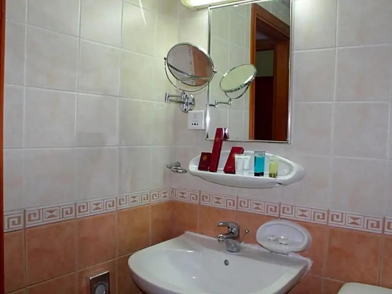 Emirates Palace Hotel Suites