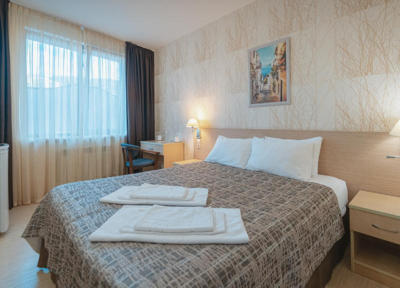 Хоста (ул. Платановая)