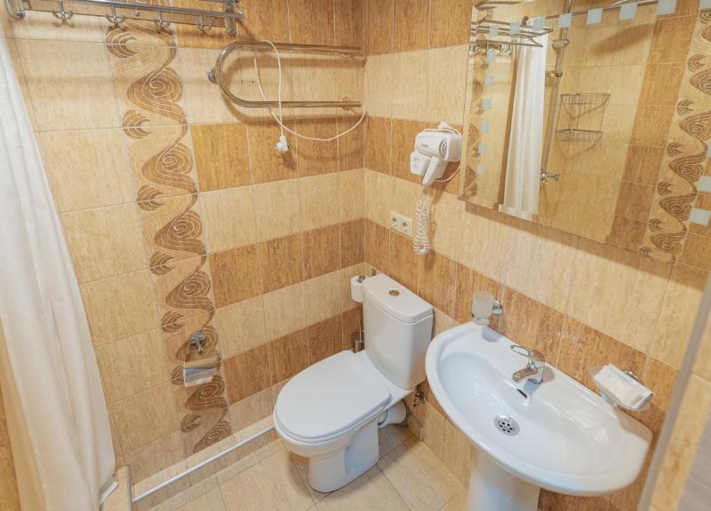 Хоста (ул. Платановая)