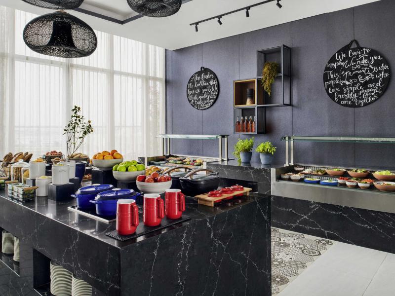 Movenpick Hotel Jumeirah Village Triangle