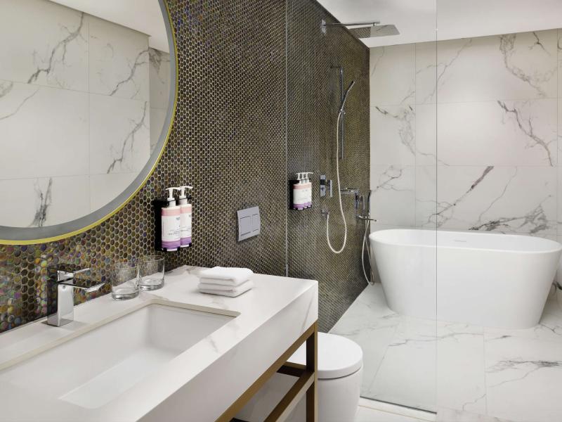 Movenpick Hotel Jumeirah Village Triangle