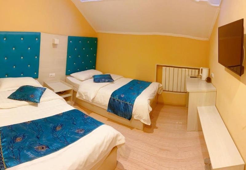 Золотой Феникс