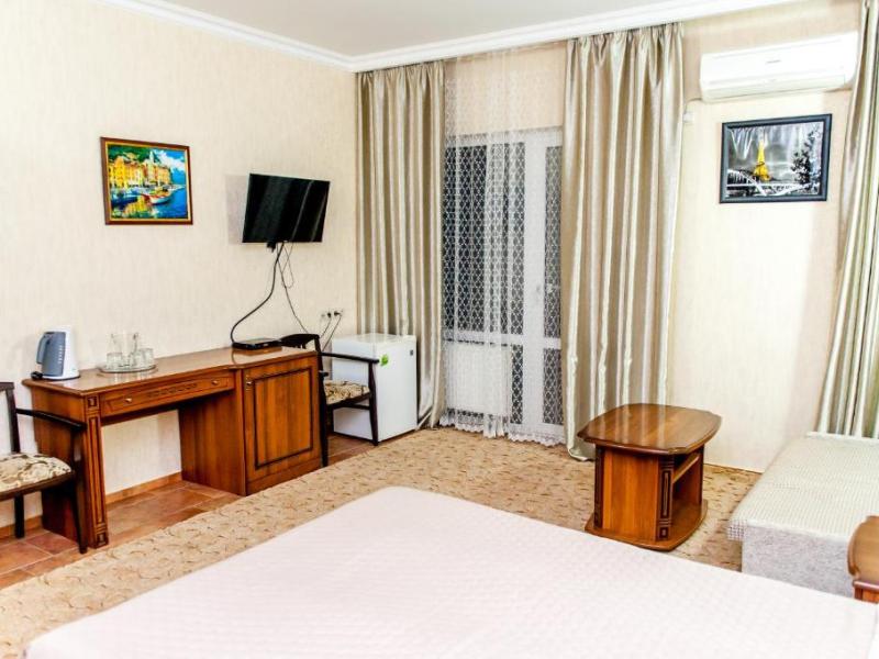 Отель Аваллон