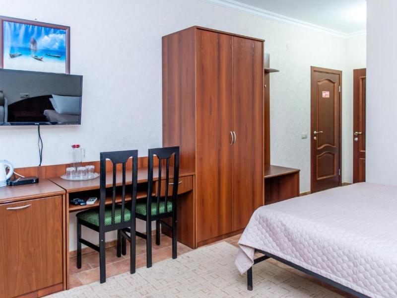 Отель Аваллон