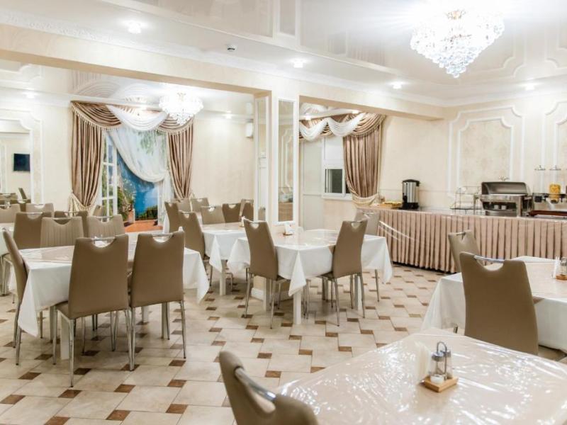 Отель Аваллон