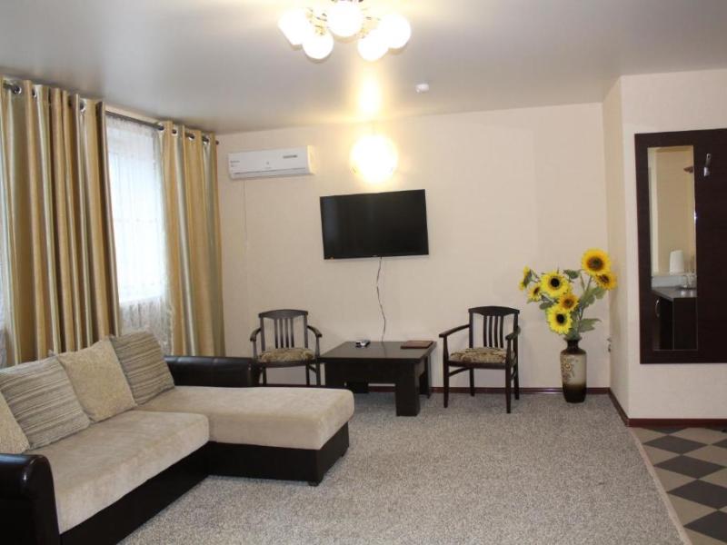 Отель Аваллон