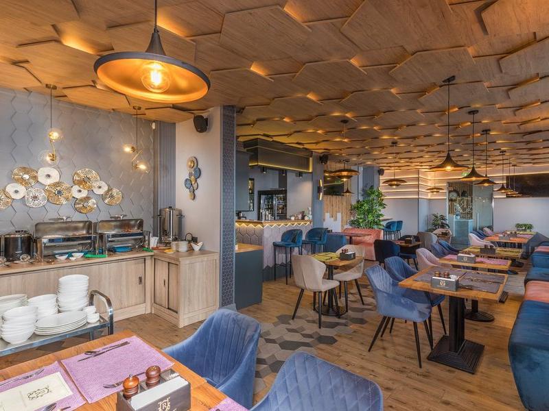 Отель Репин (Витязево)