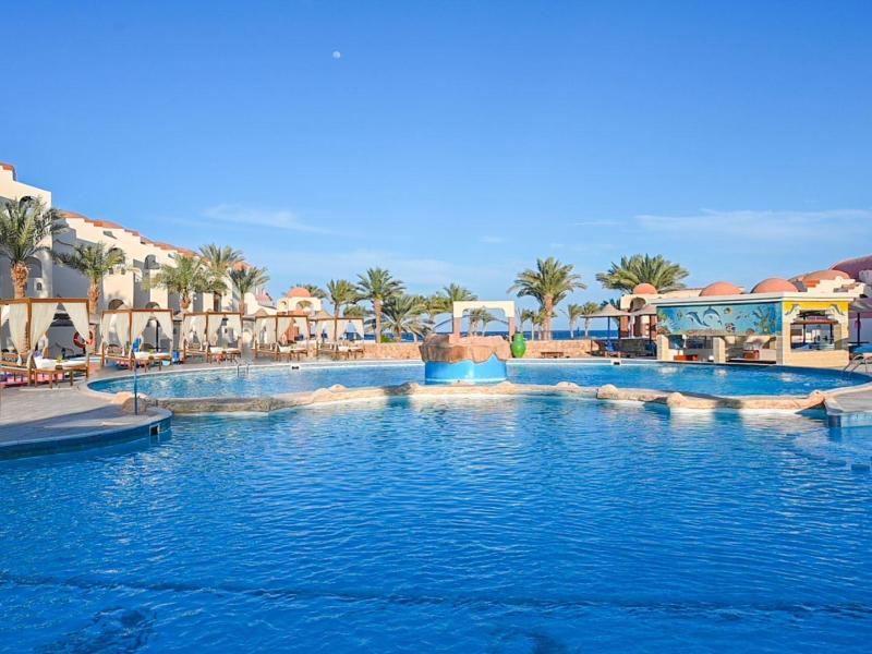 Protels Beach Club & Spa Resort