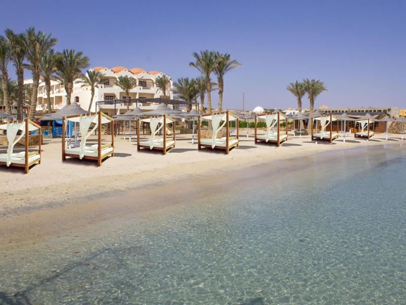 Protels Beach Club & Spa Resort
