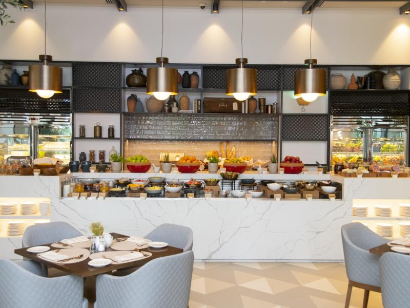 Palace Fujairah Beach Resort