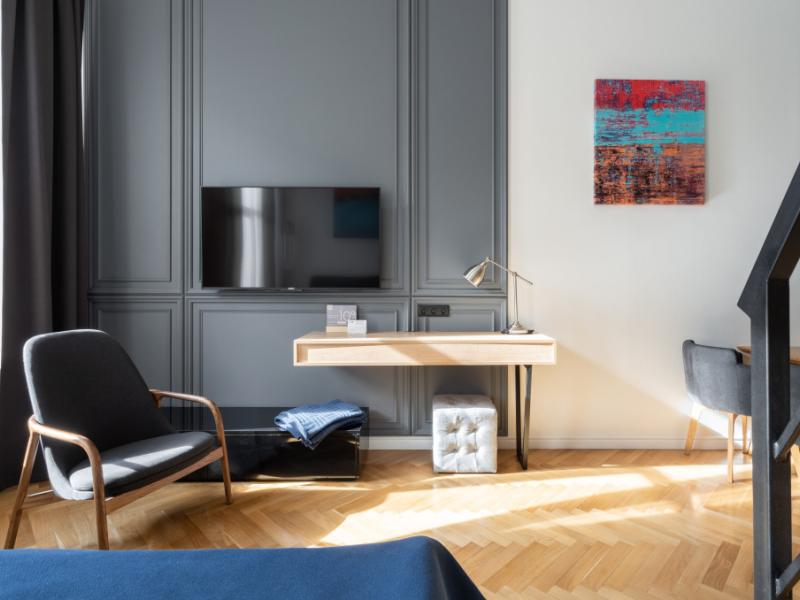 F12 Apartments
