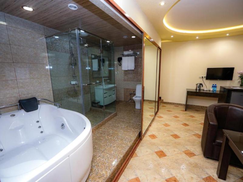 Skyline Hotel Yerevan