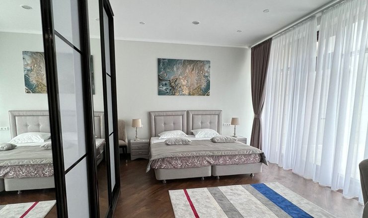 Апарт-отель Вернисаж