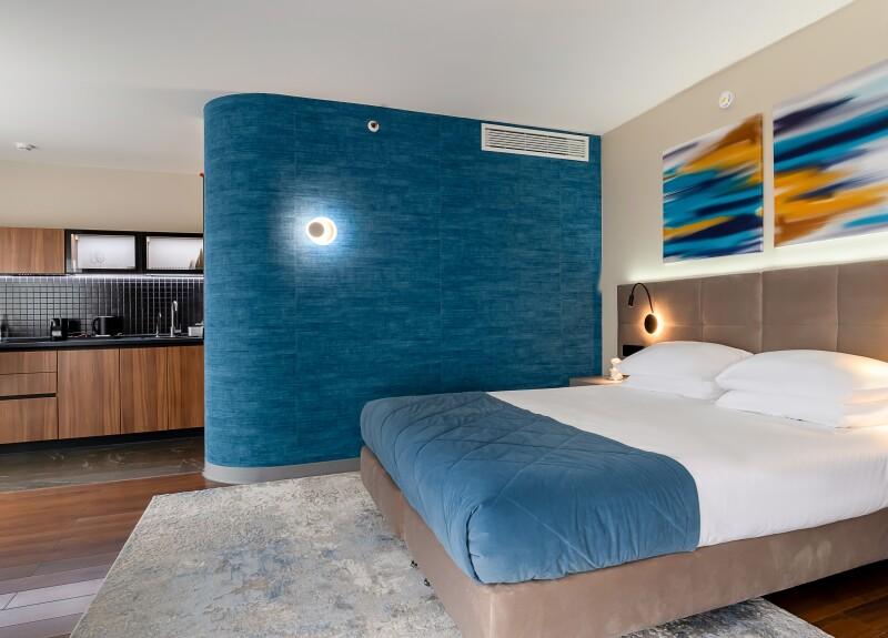 Отель New Living