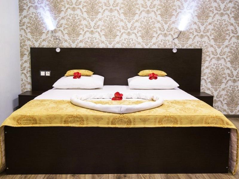 Людмила (ул. Пограничная)