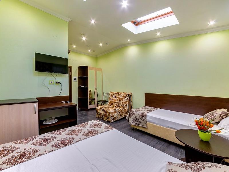 Людмила (ул. Пограничная)