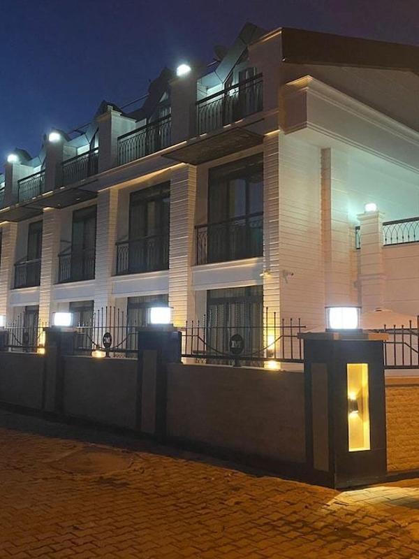 Miyas Luxury Hotel