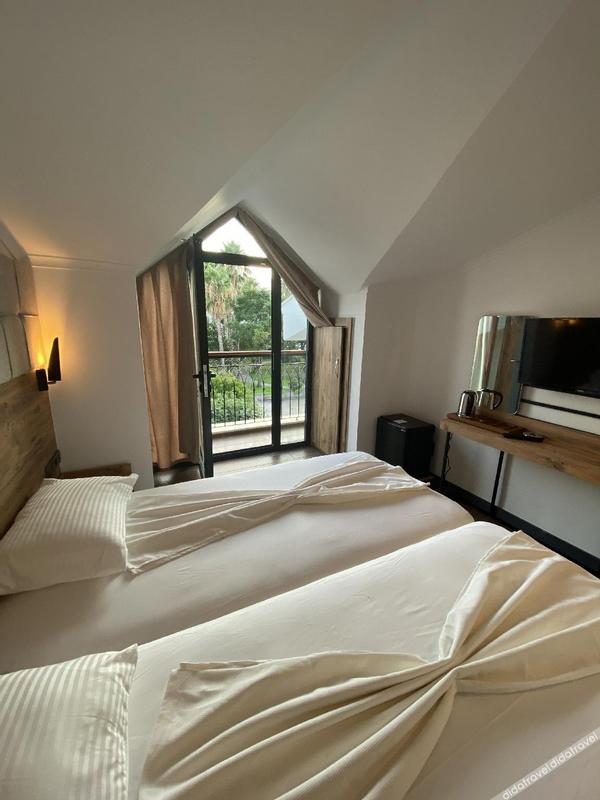 Miyas Luxury Hotel