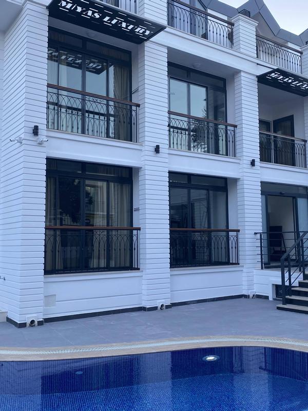 Miyas Luxury Hotel