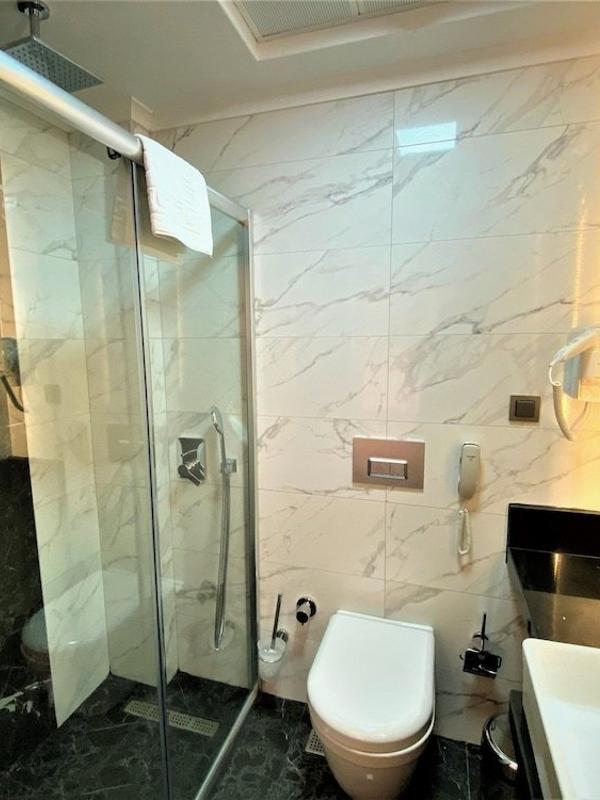 Miyas Luxury Hotel