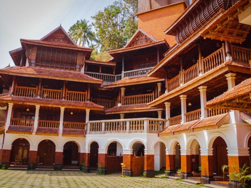 AyurSoma Ayurveda Royal Retreat