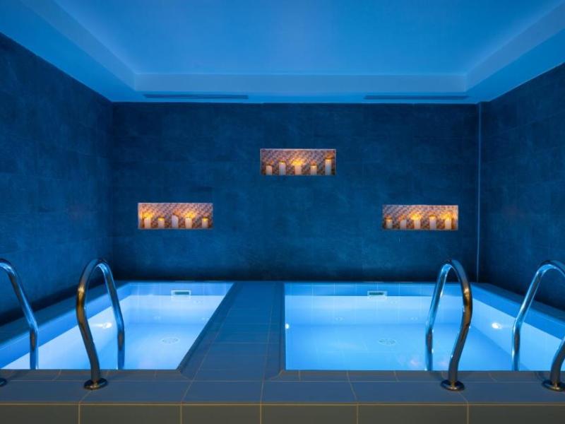 DoubleTree by Hilton Almaty