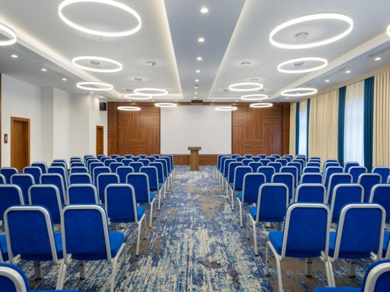 Courtyard by Marriott Tashkent