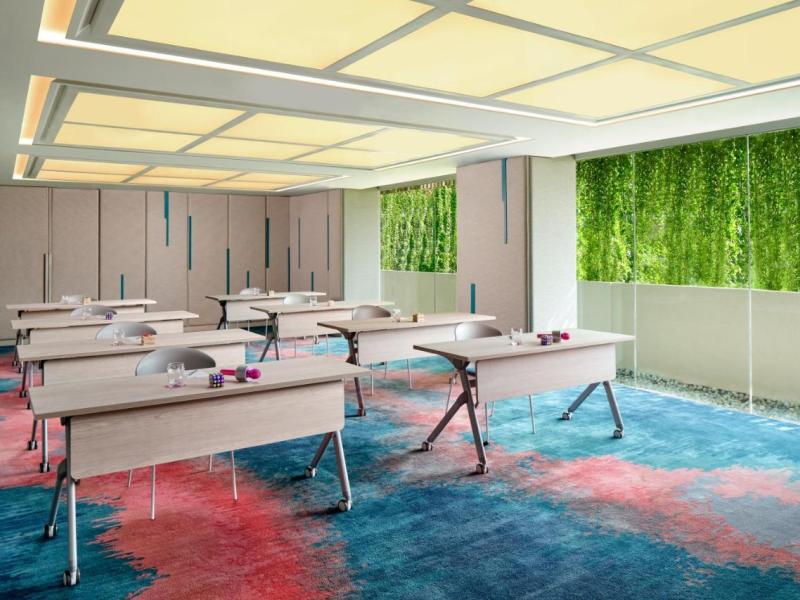 Aloft Bali Kuta at Beachwalk