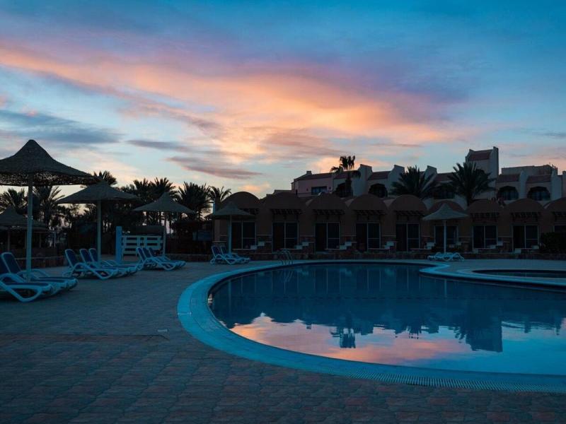 Silver Beach Redsea Resort - Adults Only