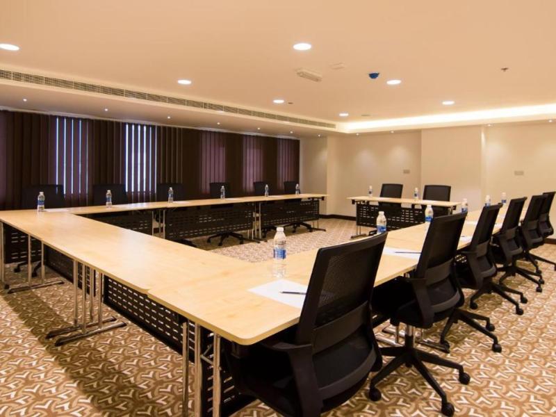 City Park Hotel Apartments