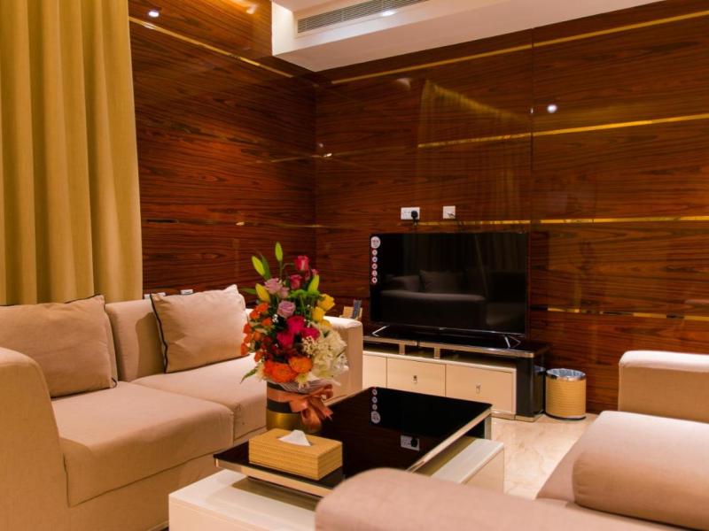 City Park Hotel Apartments