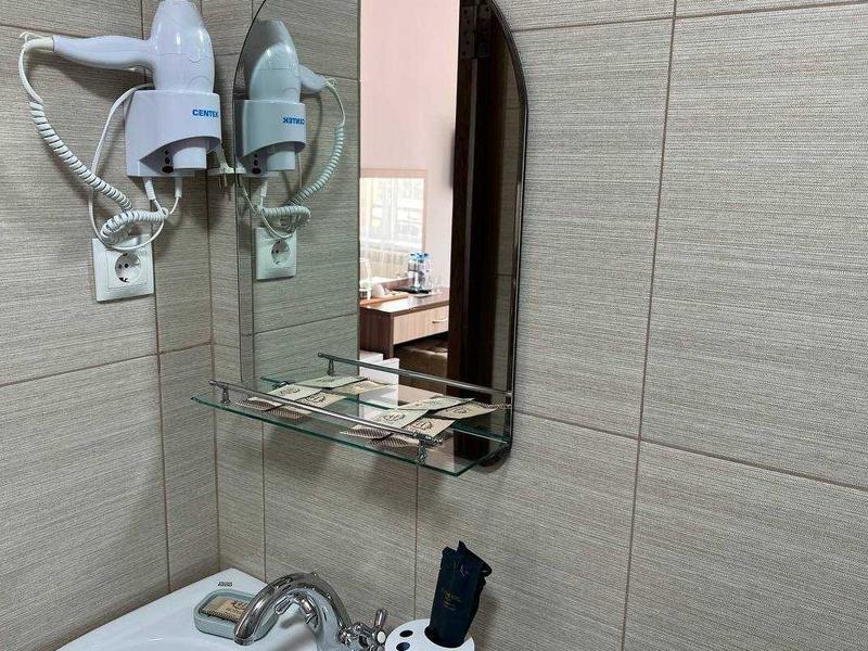 Отель Шатун