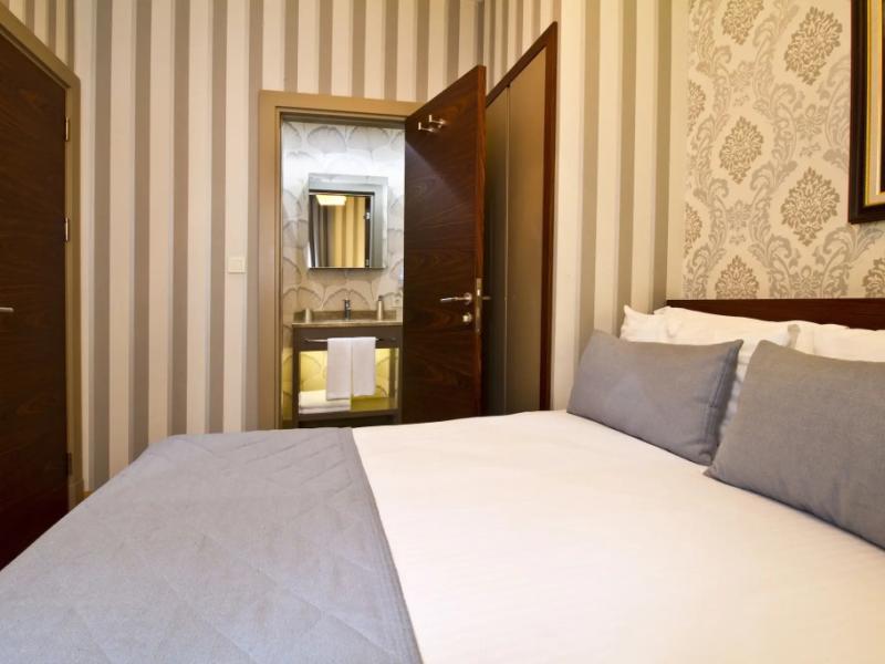 Alba Hotel