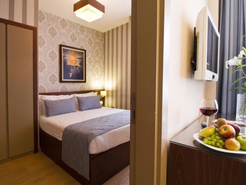 Alba Hotel