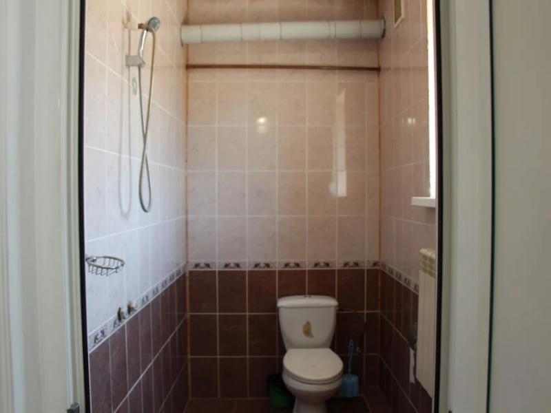 Вояж (ул.Локомотивная)